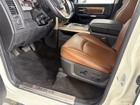 Used 2017 RAM 1500 Laramie Longhorn image 11