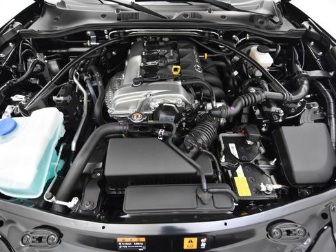 New 2026 MAZDA MX-5 Miata RF Grand Touring w/ Appearance Package RWD image 40