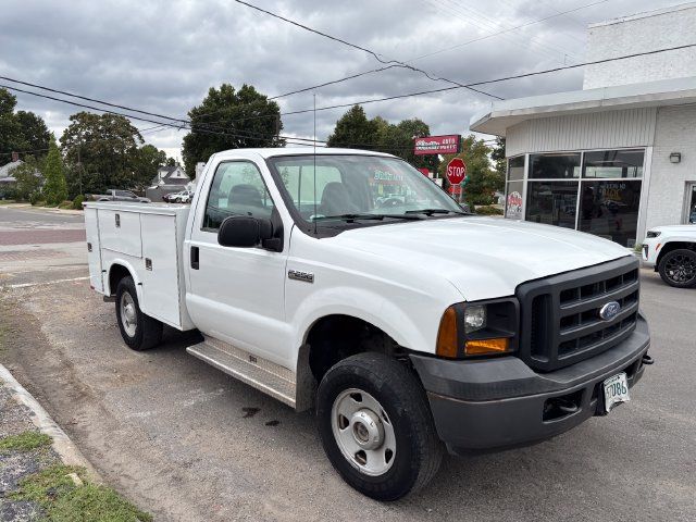Used 2006 Ford F250 XL AWD/4WD image 2