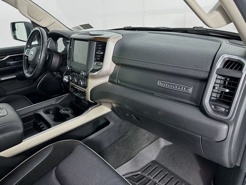 Used 2022 RAM 1500 Laramie AWD/4WD image 30