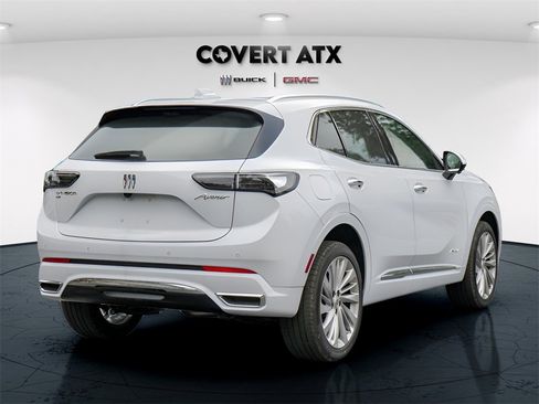 New 2026 Buick Envision Avenir image 8