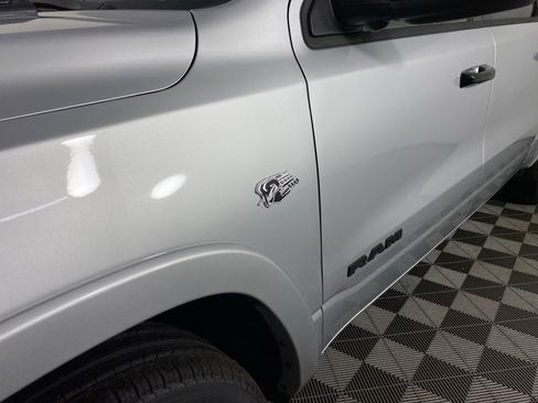 New 2026 RAM 1500 Laramie AWD/4WD image 12