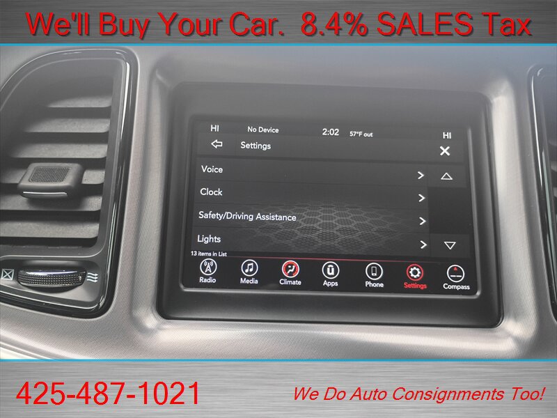 Used 2019 Dodge Challenger SXT RWD image 23