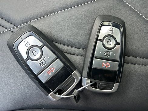 Used 2022 Ford Mustang Mach-E Select image 33