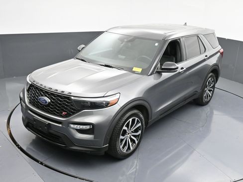 Used 2021 Ford Explorer ST w/ Equipment Group 401A image 32