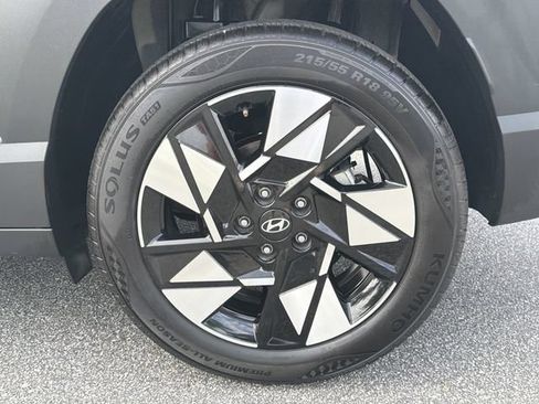 Certified 2025 Hyundai Kona SEL FWD image 26