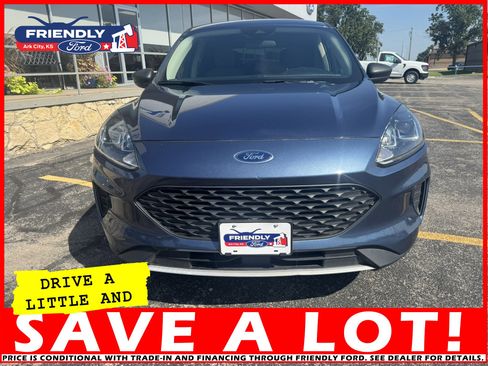 Used 2020 Ford Escape S image 9