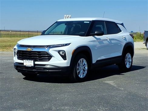 New 2026 Chevrolet TrailBlazer LS w/ LS Convenience Package image 1
