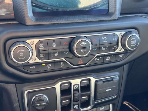 Used 2023 Jeep Wrangler Unlimited Rubicon 392 w/ Trailer Tow Package image 16