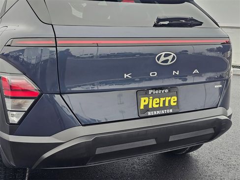 Used 2025 Hyundai Kona SEL image 7