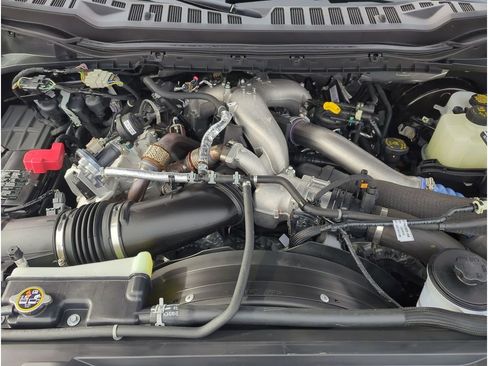 Used 2025 Ford F350 Lariat w/ Lariat Ultimate Package image 21