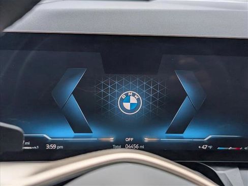 Used 2025 BMW X3 xDrive30i w/ Convenience Package image 11