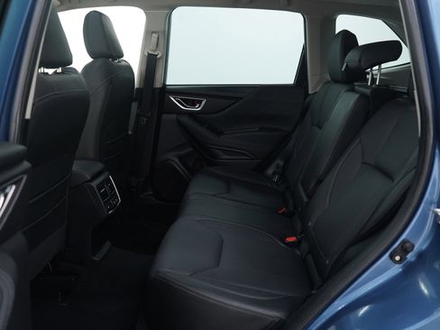 Used 2023 Subaru Forester Touring w/ Popular Package #3 image 14