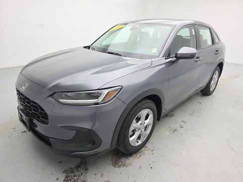 Used 2023 Honda HR-V LX image 5