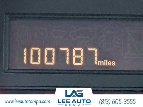 Used 2017 Dodge Grand Caravan SXT image 26