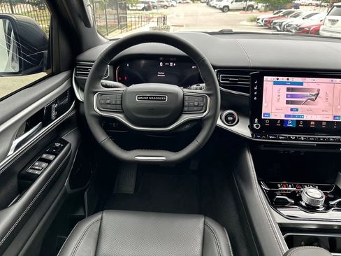New 2026 Jeep Grand Wagoneer L Limited AWD/4WD image 28