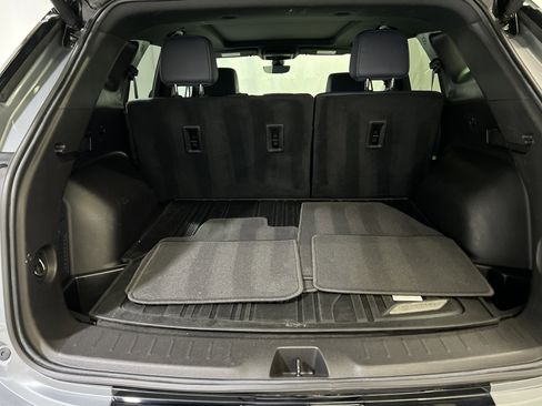 Certified 2023 Chevrolet Blazer RS w/ Driver Confidence II Package image 14