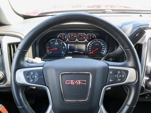 Used 2018 GMC Sierra 1500 SLE w/ SLE Value Package AWD/4WD image 15