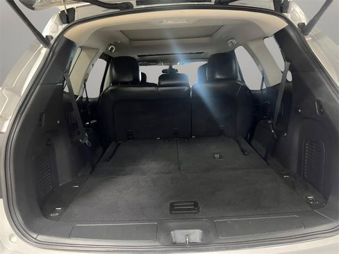 Used 2013 Nissan Pathfinder SL w/ SL Premium Pkg image 27