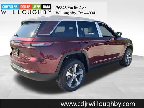 New 2024 Jeep Grand Cherokee Limited w/ Luxury Tech Group II image 5