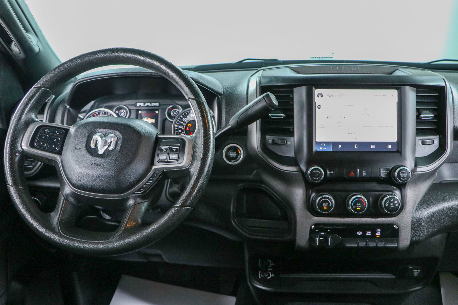 Used 2022 RAM 3500 Tradesman AWD/4WD image 17