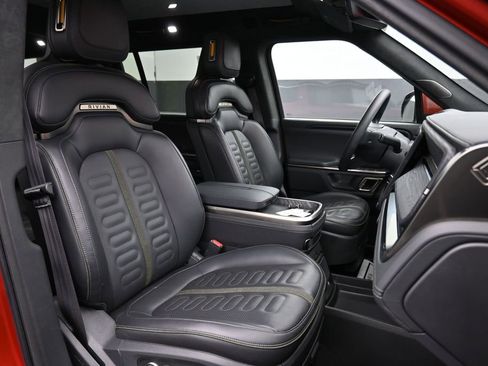 Used 2024 Rivian R1S Adventure AWD/4WD image 26