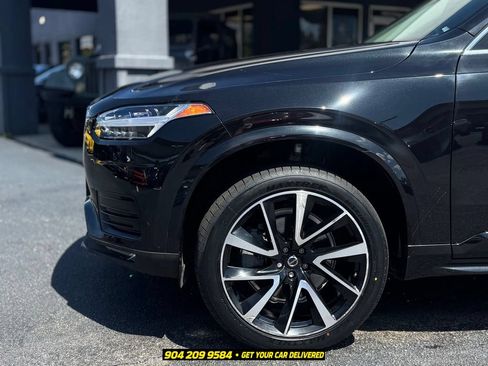 Used 2022 Volvo XC90 T6 Momentum w/ Advanced Package AWD/4WD image 14