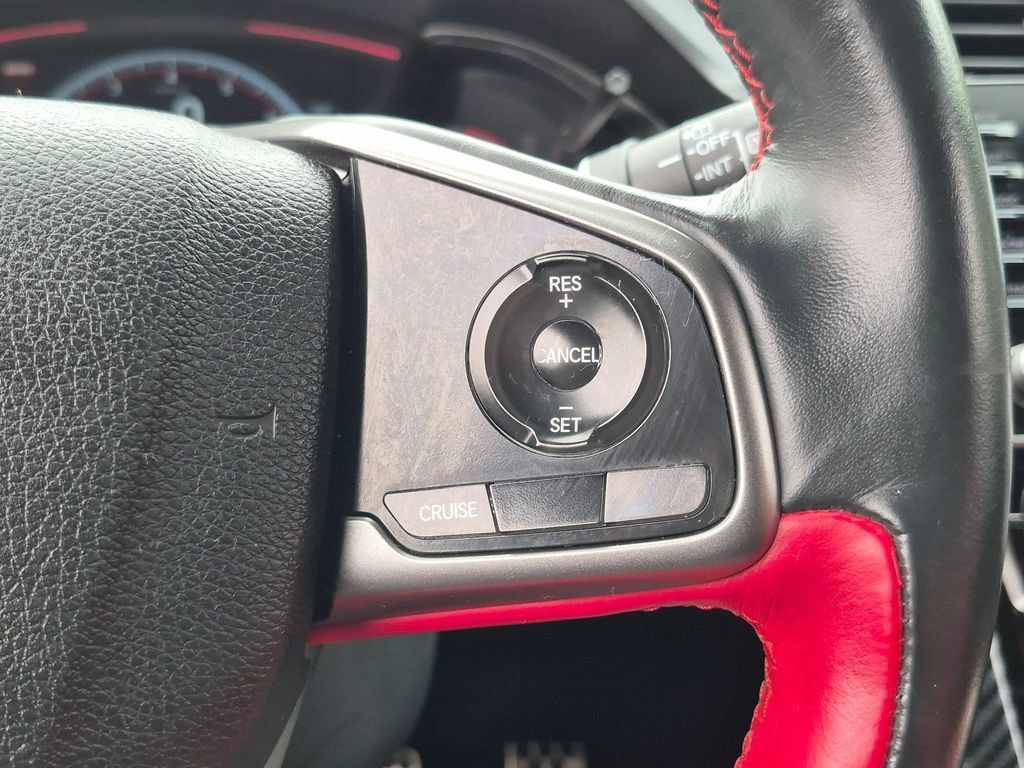Used 2019 Honda Civic Type R image 12