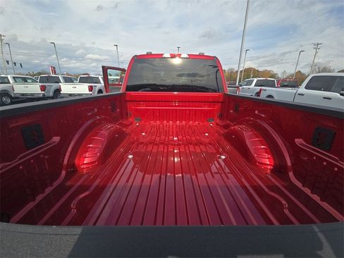 New 2026 Ford F250 XLT w/ XLT Premium Package image 28