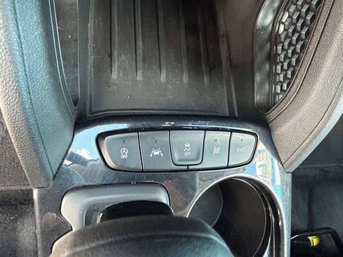 Used 2025 Chevrolet TrailBlazer LS w/ LS Convenience Package AWD/4WD image 26