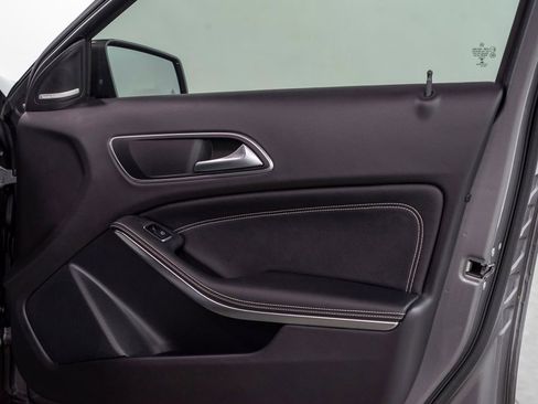 Used 2016 Mercedes-Benz GLA 250 4MATIC image 20