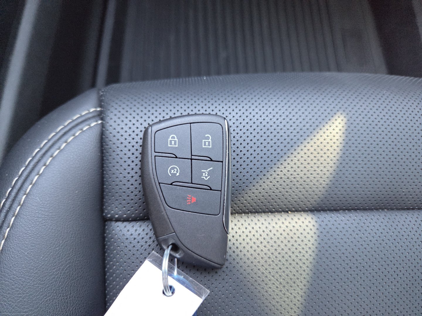 Used 2025 GMC Terrain Elevation w/ Elevation Premium Package AWD/4WD image 32