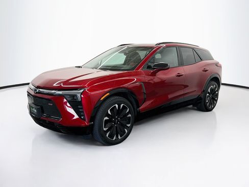 Used 2024 Chevrolet Blazer EV RS AWD/4WD image 3