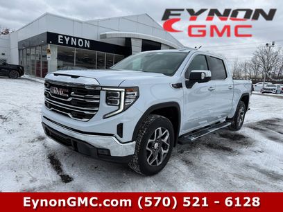 New 2026 GMC Sierra 1500 SLT w/ SLT Premium Package