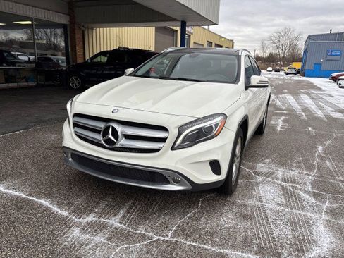 Used 2015 Mercedes-Benz GLA 250 4MATIC image 1