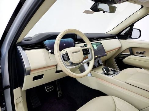 Certified 2023 Land Rover Range Rover SE AWD/4WD image 20