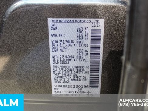 Used 2025 Nissan Pathfinder SV FWD image 41
