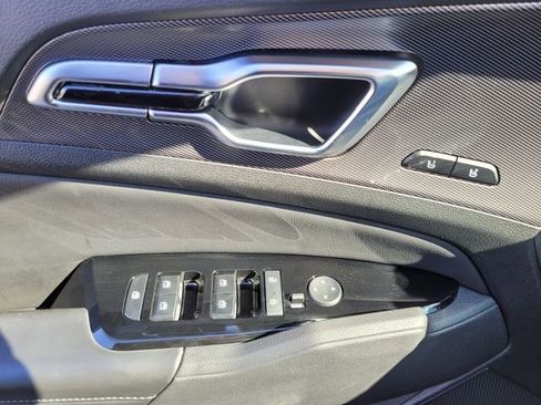 Used 2024 Kia Sportage SX image 25