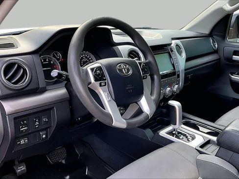 Used 2015 Toyota Tundra SR5 w/ TRD Off Road Package AWD/4WD image 16