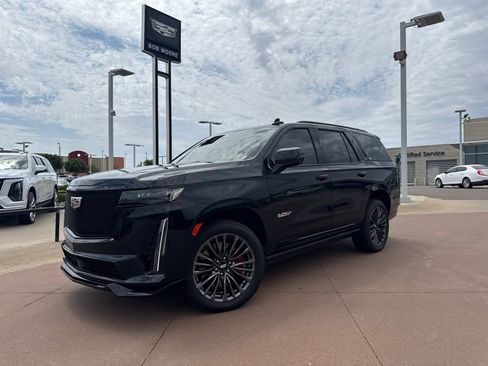 Used 2024 Cadillac Escalade V AWD/4WD image 1