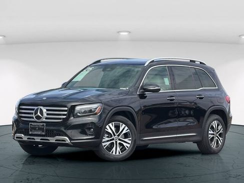Certified 2026 Mercedes-Benz GLB 250 image 2