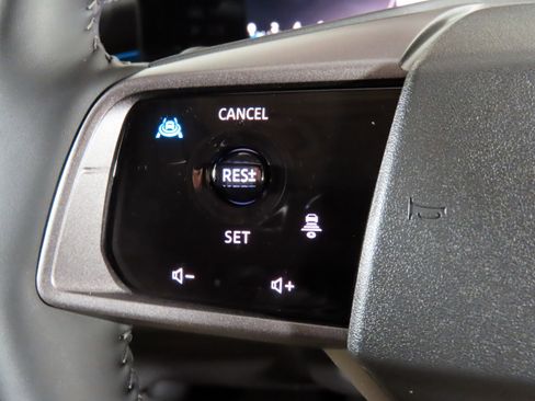 Used 2025 Nissan Murano SL image 57
