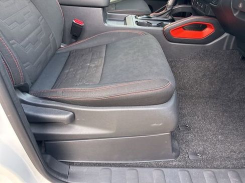 Used 2022 Nissan Frontier Pro-X w/ Technology Package image 11