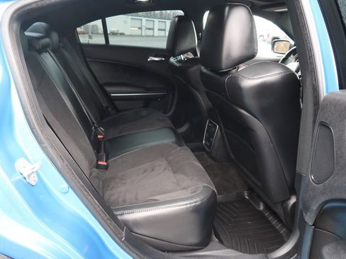 Used 2016 Dodge Charger R/T Scat Pack w/ Technology Group image 33