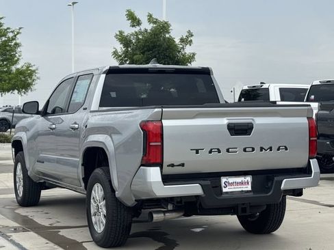 New 2026 Toyota Tacoma SR5 AWD/4WD image 4