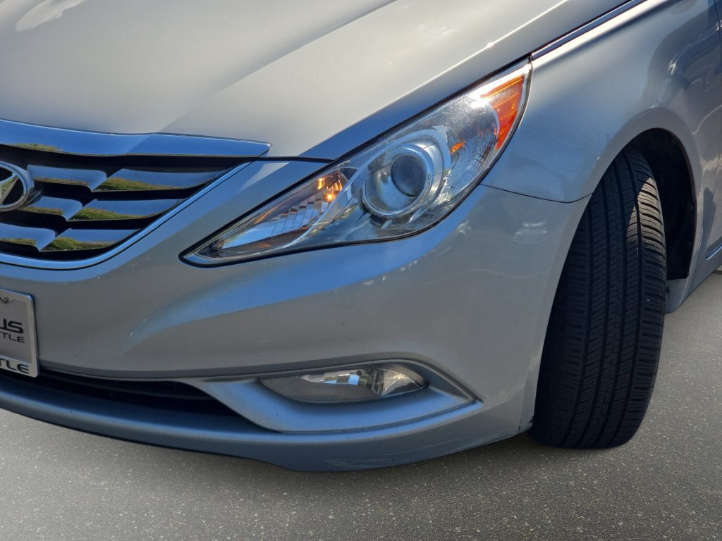 Used 2011 Hyundai Sonata SE FWD image 31