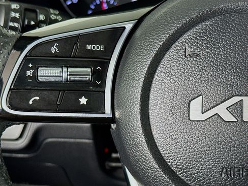 Used 2022 Kia Forte GT-Line FWD image 11