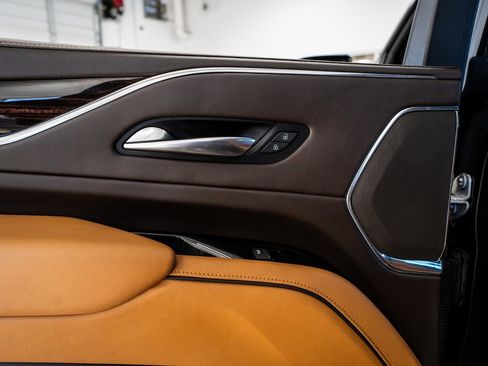 Used 2021 Cadillac Escalade Sport w/ Driver Assist Tech Package image 53