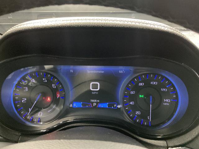 Used 2019 Chrysler 300 S RWD image 14