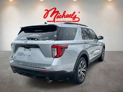 Used 2023 Ford Explorer ST-Line w/ Class IV Trailer Tow Package AWD/4WD image 3